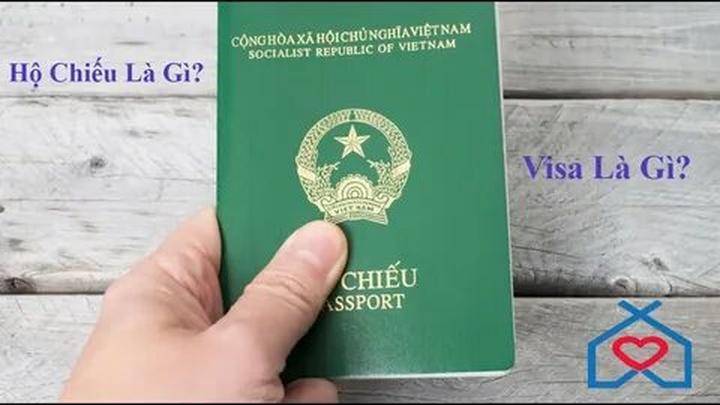 Phương Oanh diện set đồ 50 - Cảm hứng video marketing từ Hotspot Matrix